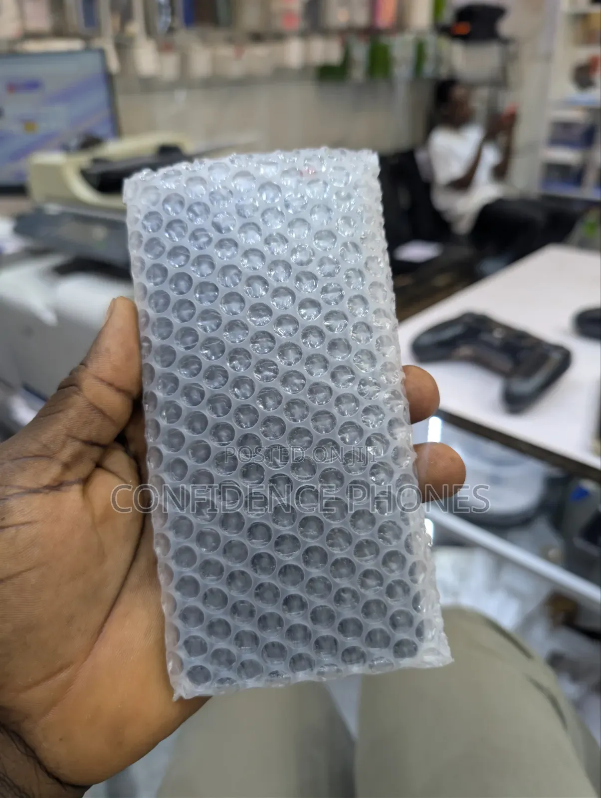 Samsung S24plus Full Screen