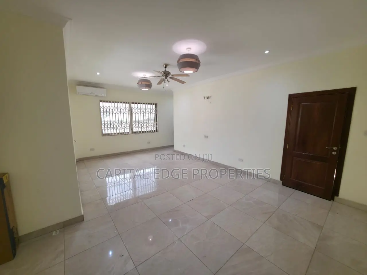 8bdrm House in East Legon for rent