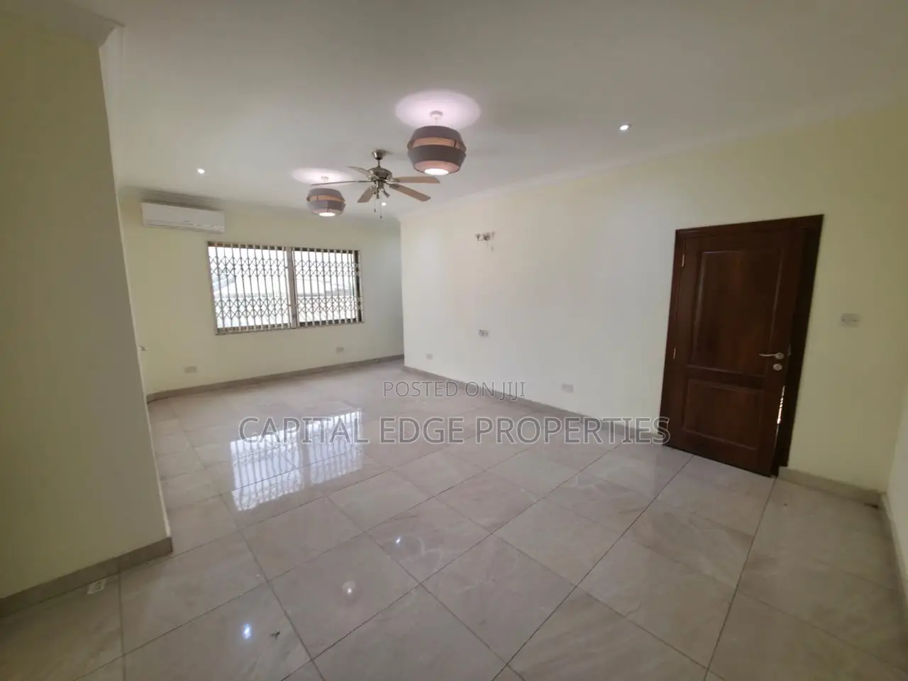 8bdrm House in East Legon for rent