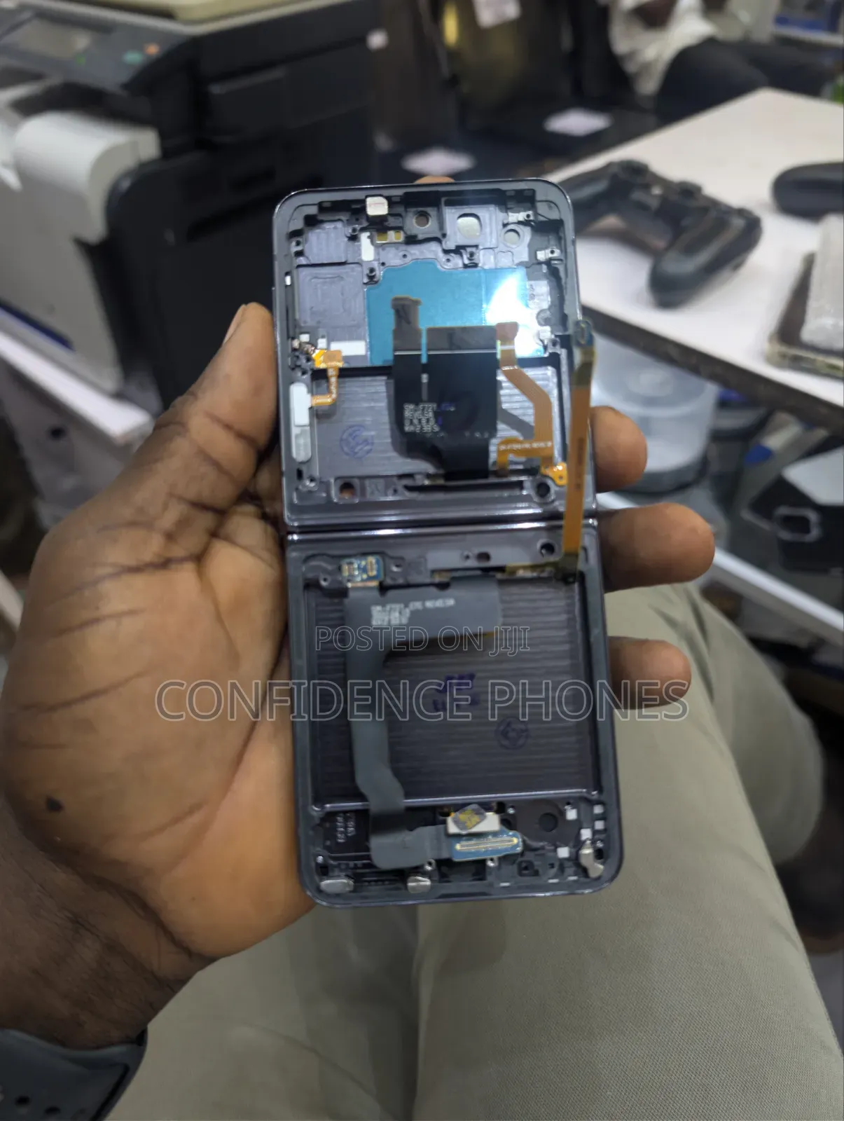 Samsung Galaxy Flip 4 Screen