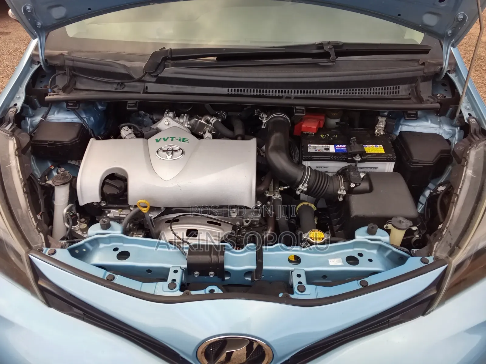 Toyota Vitz 1.3 FWD 5dr 2015 Blue