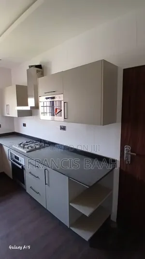 4bdrm Apartment in Shining Star Real, Ga South Municipal for sale