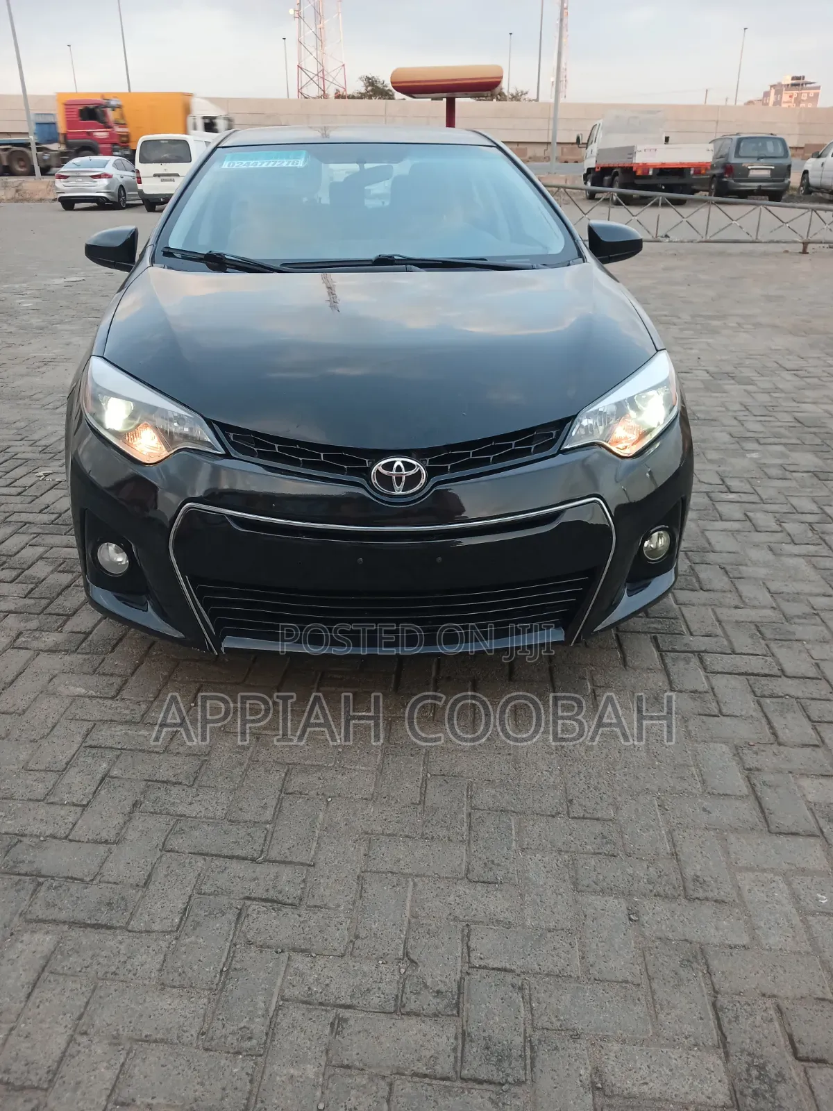 Toyota Corolla 2016 Black