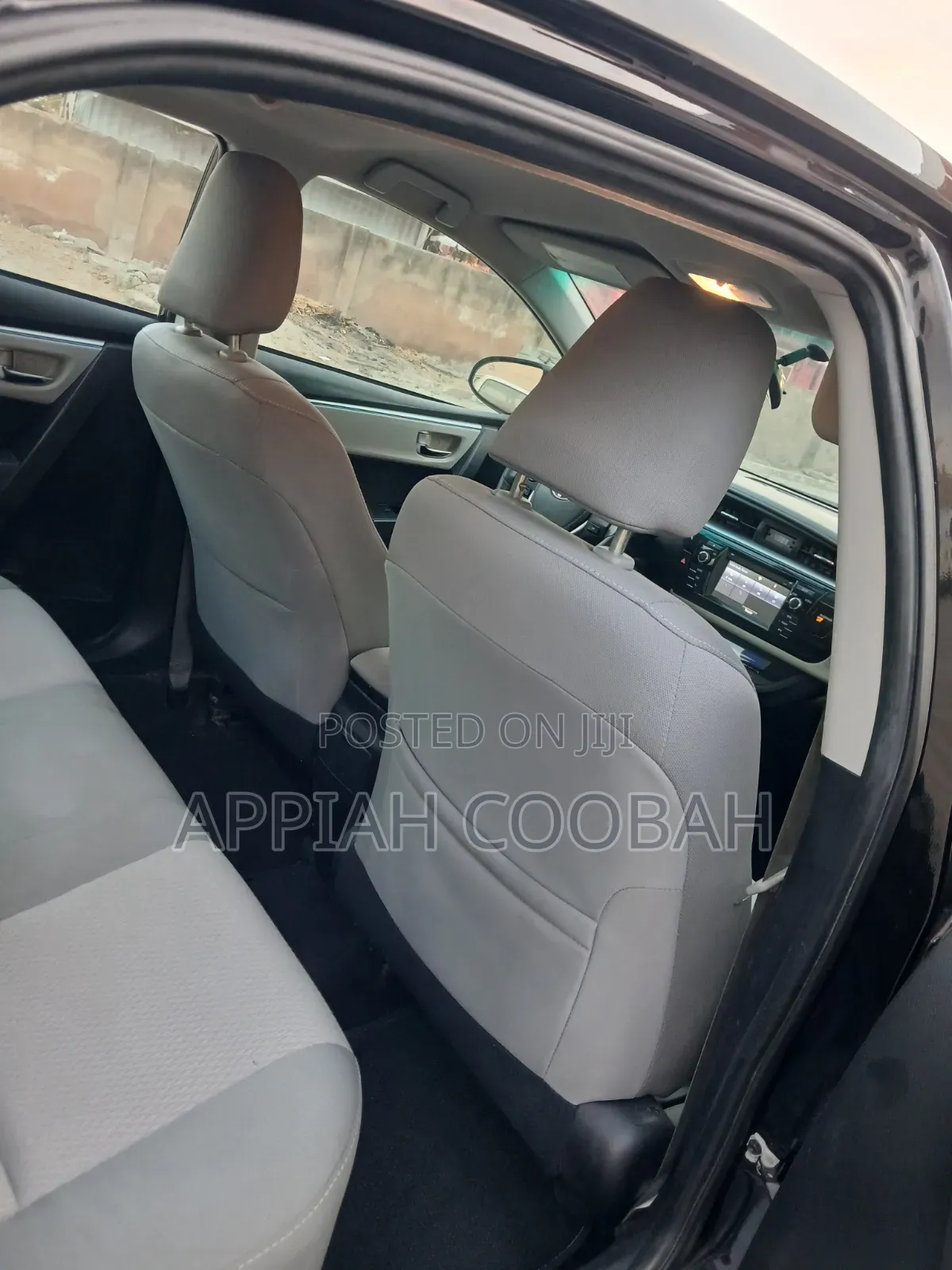 Toyota Corolla 2016 Black