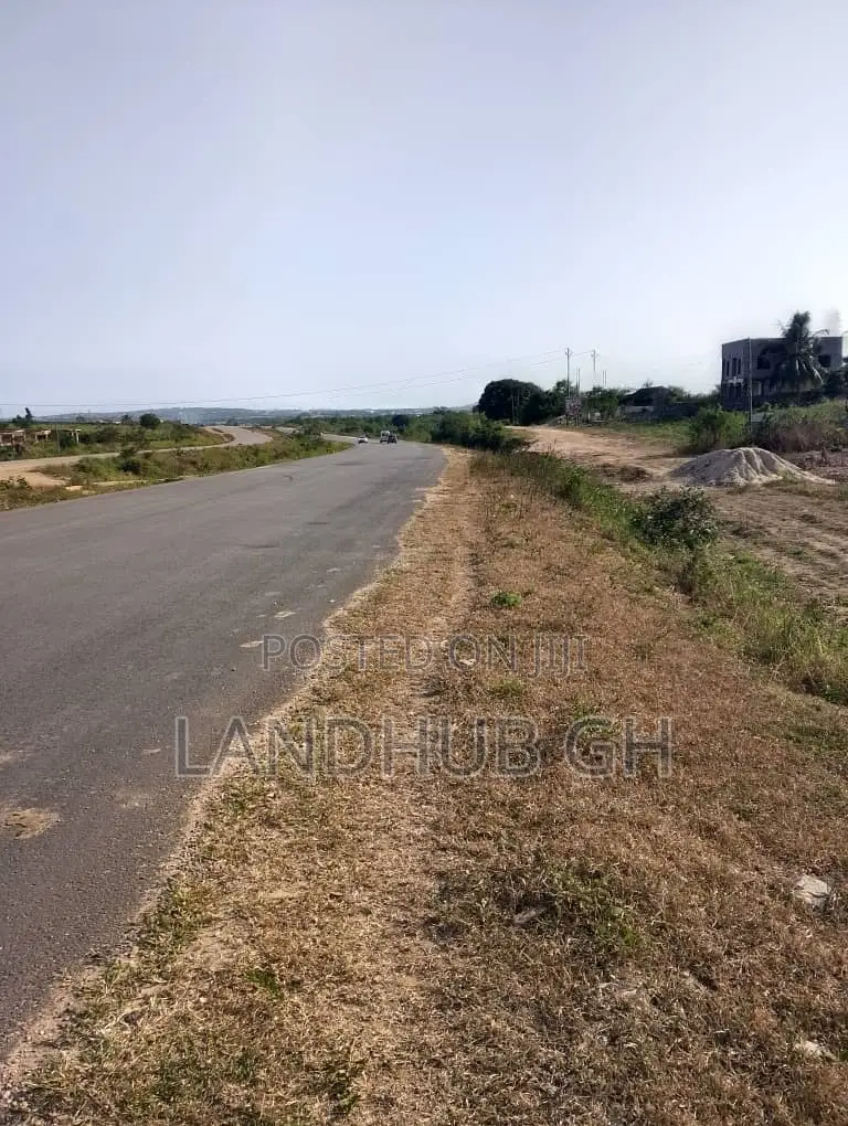 12 Plots of Land by the Highway With a Fuel Station for Sale