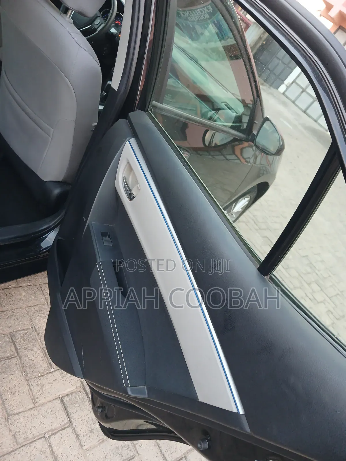 Toyota Corolla 2016 Black