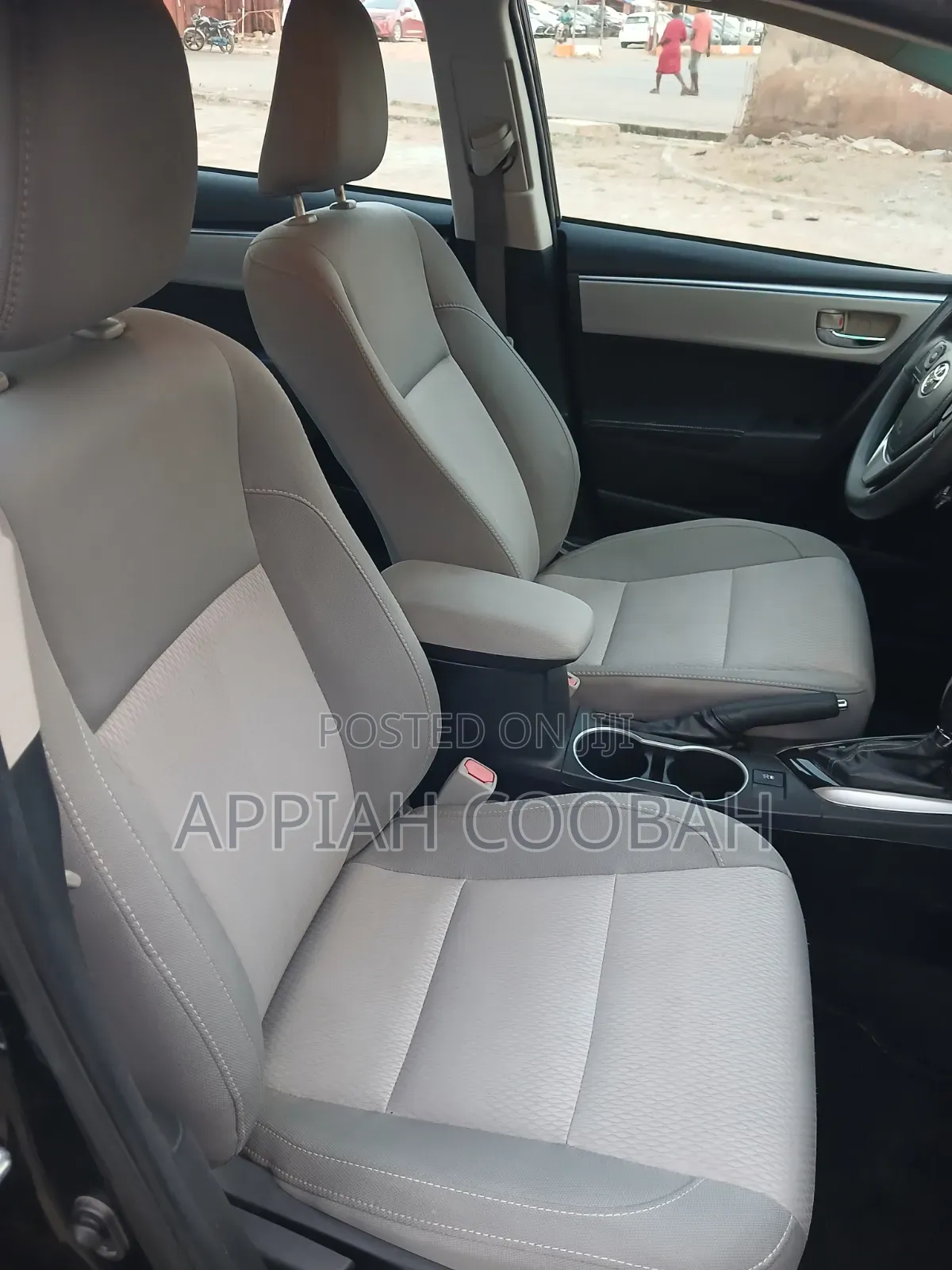 Toyota Corolla 2016 Black
