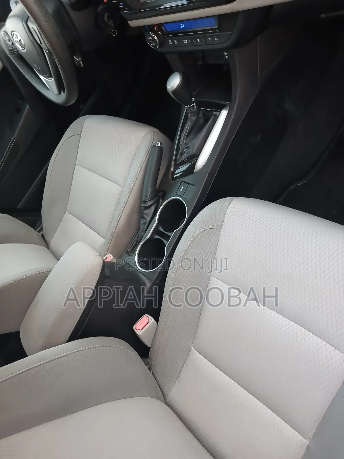 Toyota Corolla 2016 Black