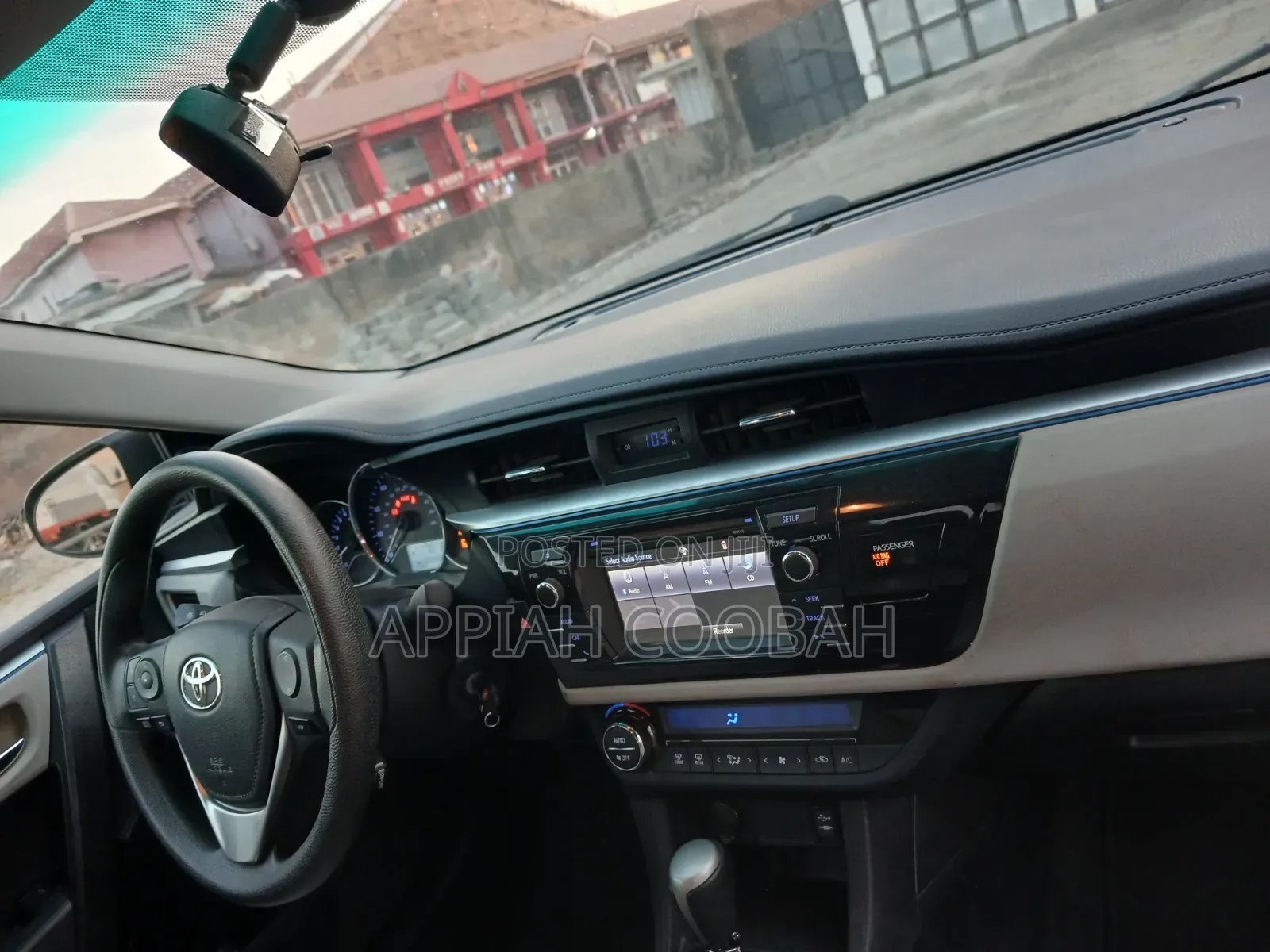 Toyota Corolla 2016 Black