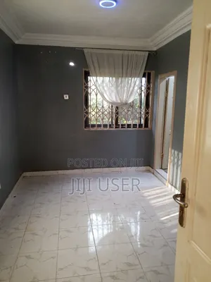 3bdrm Apartment in ..., Ablekuma for rent