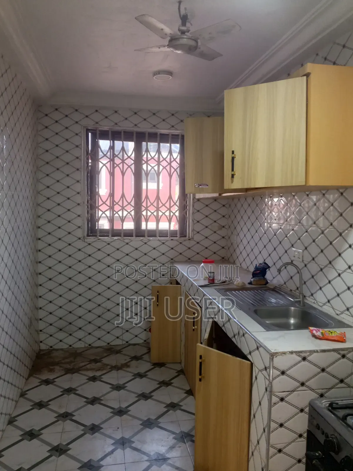 3bdrm Apartment in ..., Ablekuma for rent