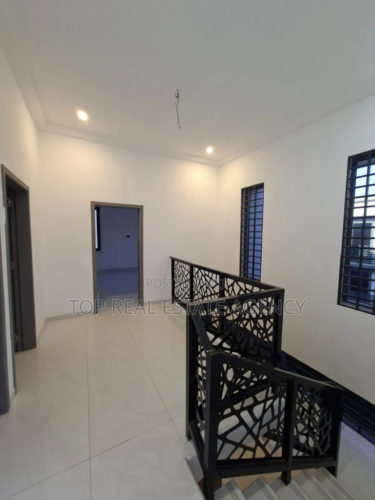 3bdrm Duplex in Haatso Dvla, Ga East Municipal for rent