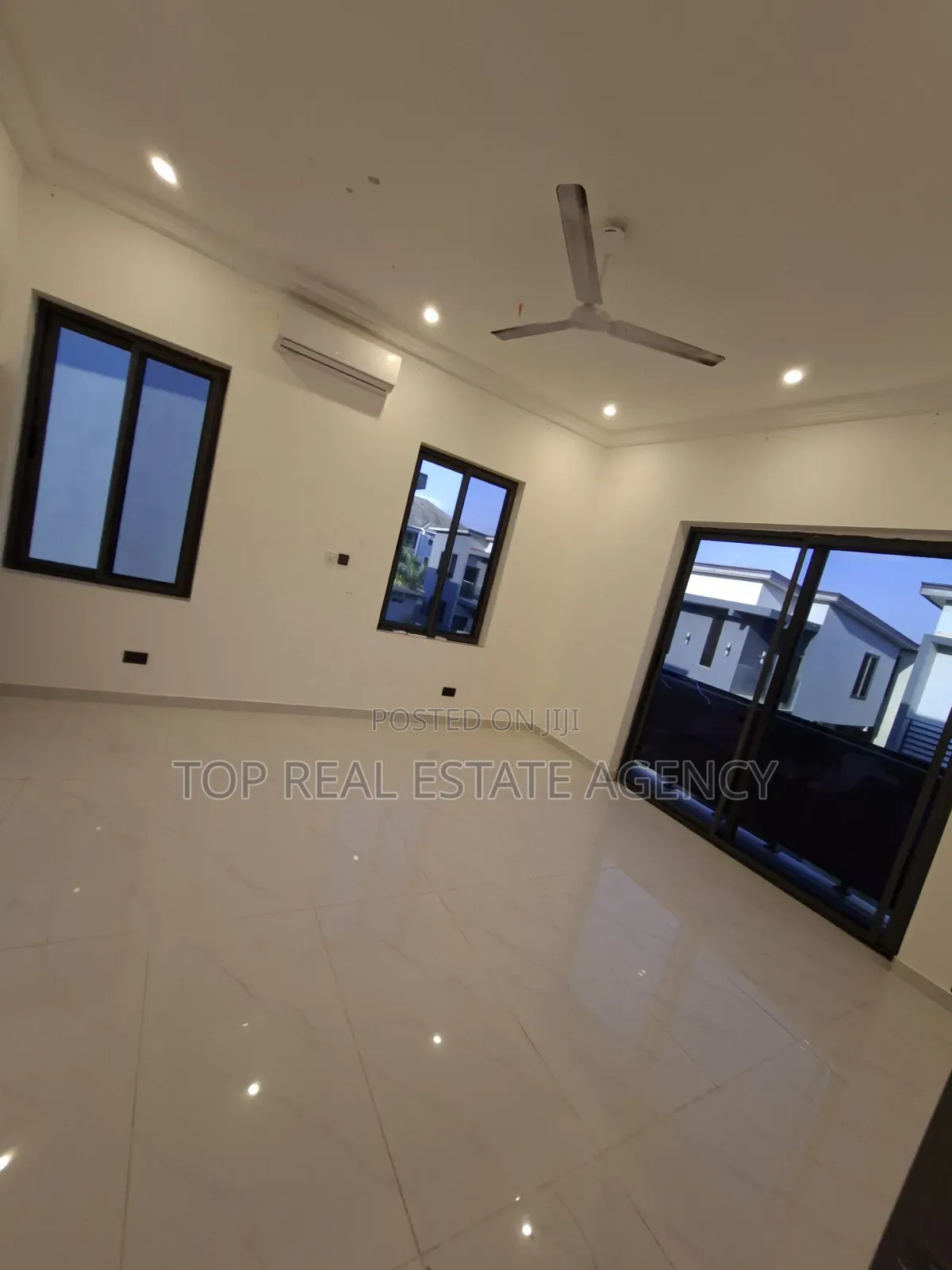 3bdrm Duplex in Haatso Dvla, Ga East Municipal for rent