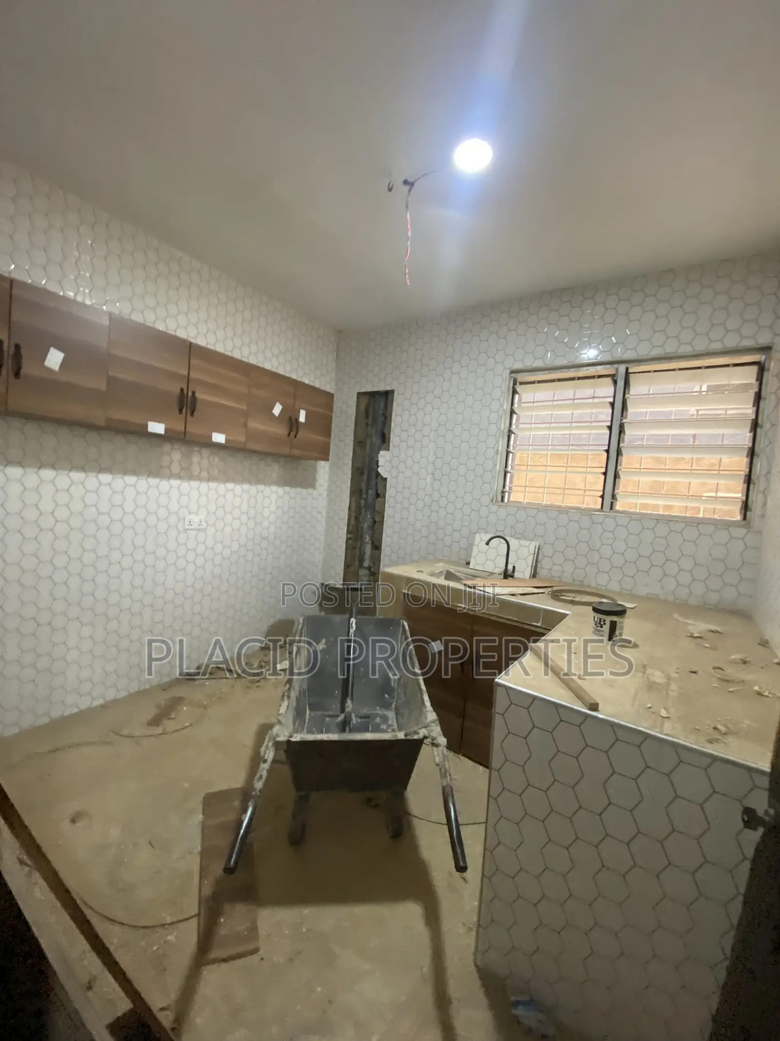 1bdrm Apartment in Adenta  Junction 5 for rent