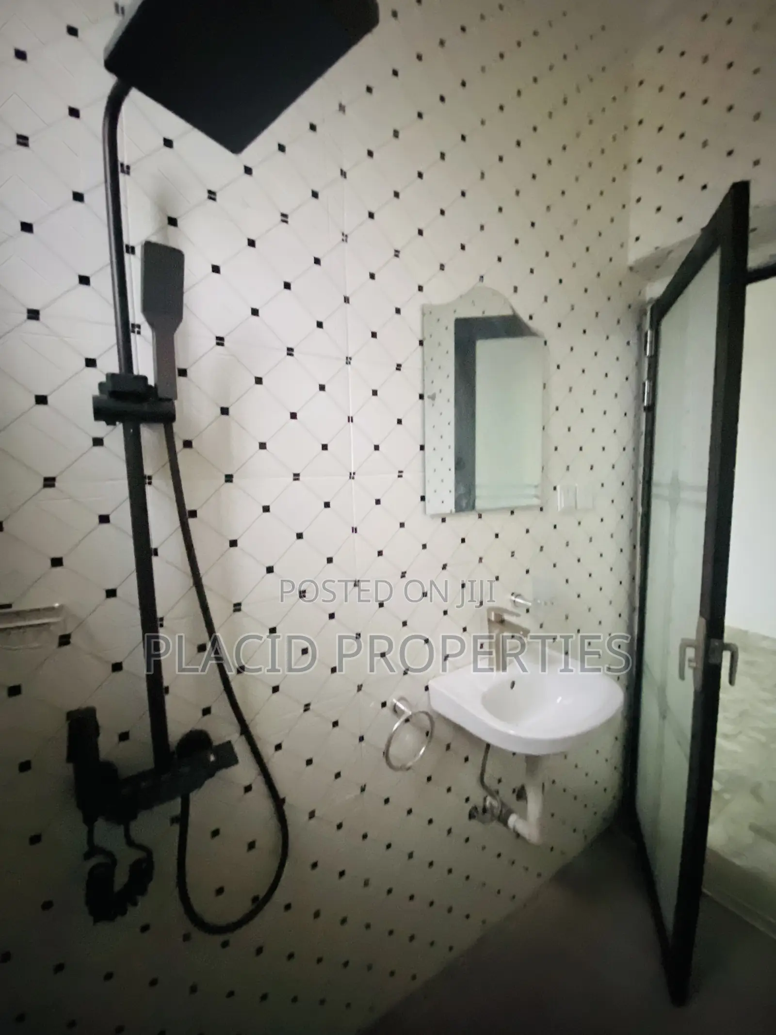 1bdrm Apartment in Ashongman Estate for rent