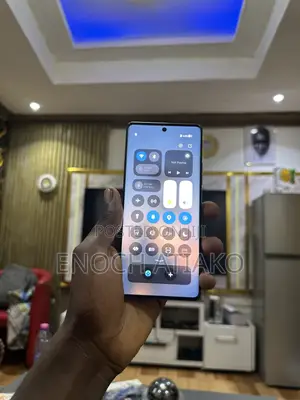 Tecno Camon 40 Pro 5G 256 GB Graphite