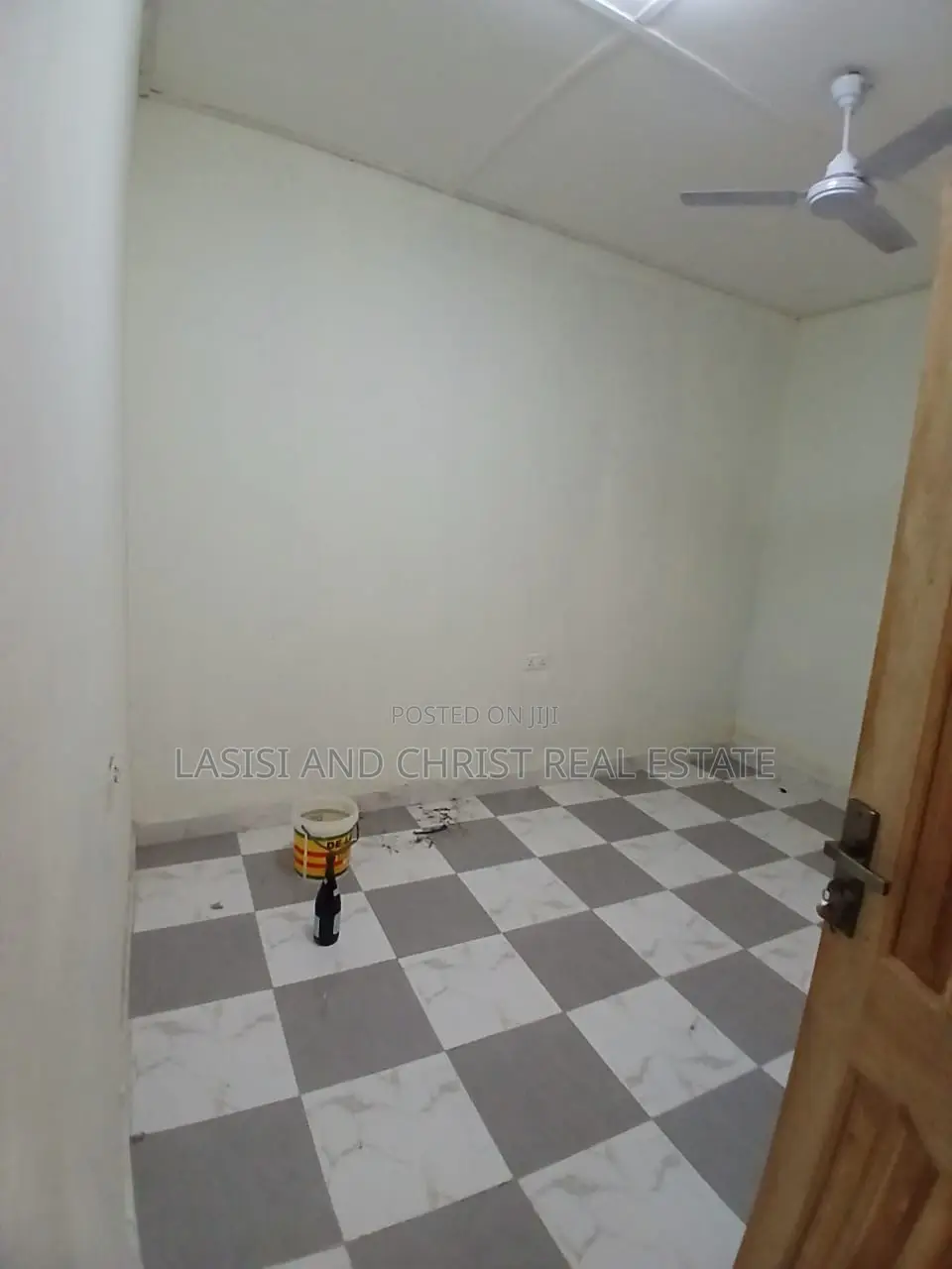 1bdrm Apartment in Lasisi And Christ, Amasaman for rent