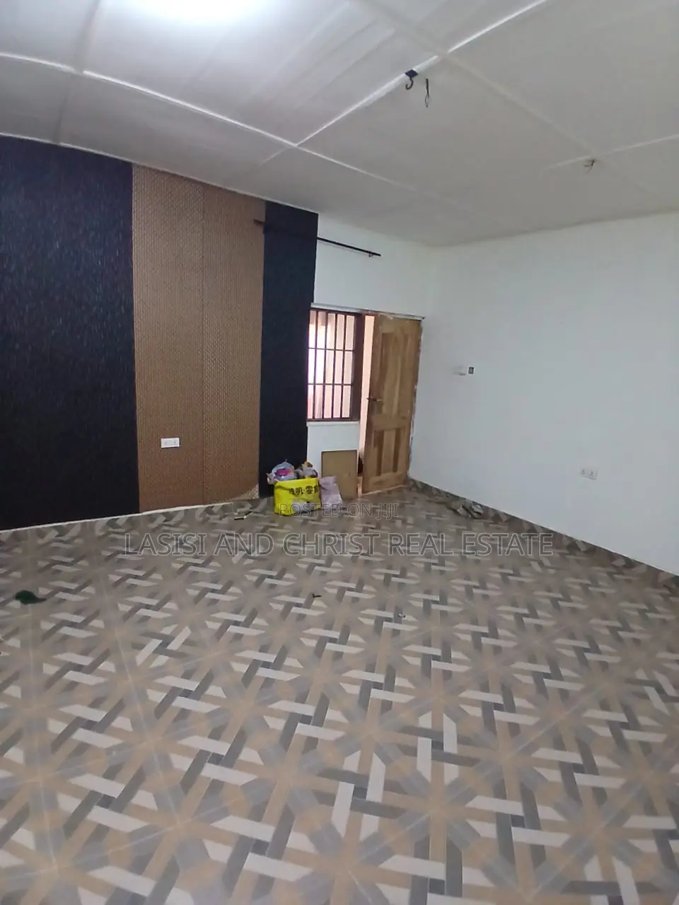 1bdrm Apartment in Lasisi And Christ, Amasaman for rent