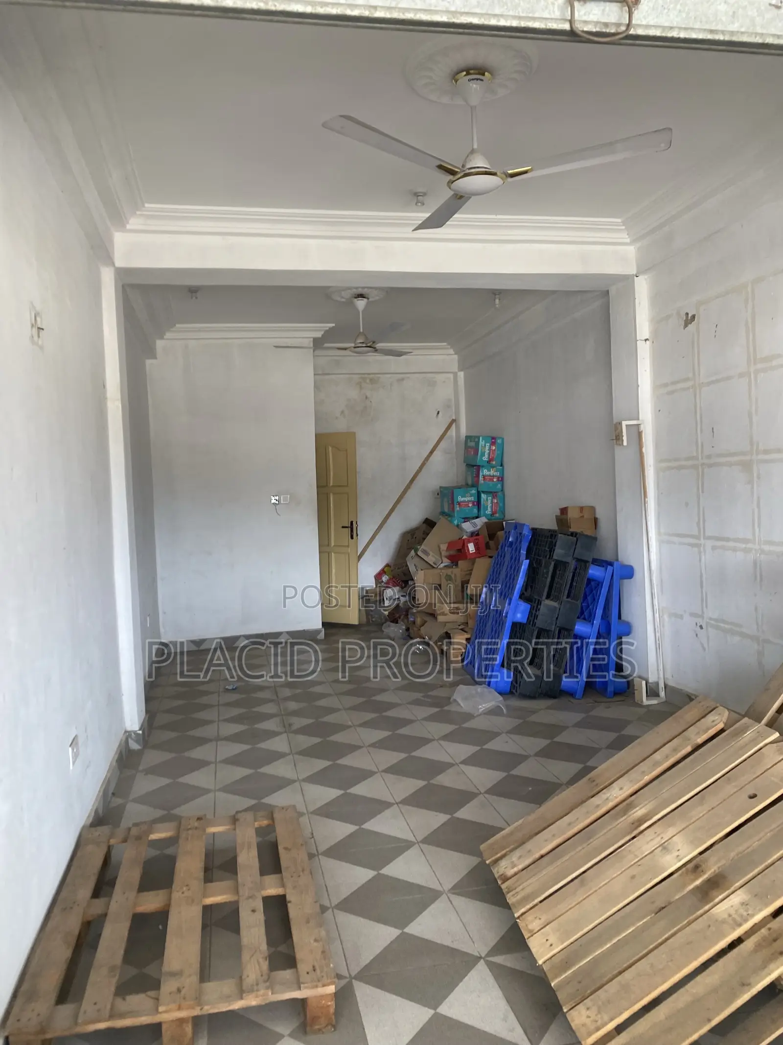Double Shop for Rent at Atomic Down