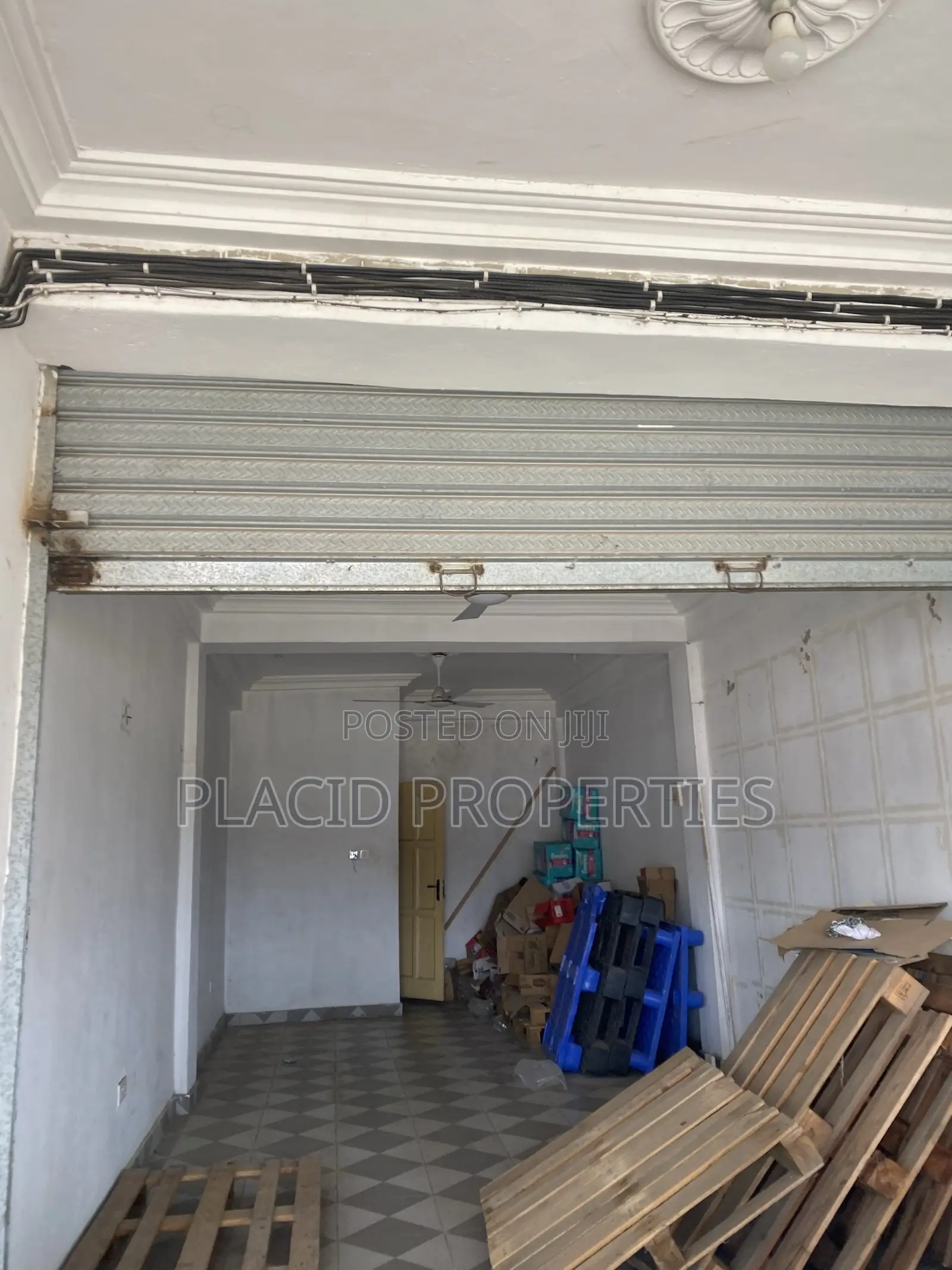 Double Shop for Rent at Atomic Down