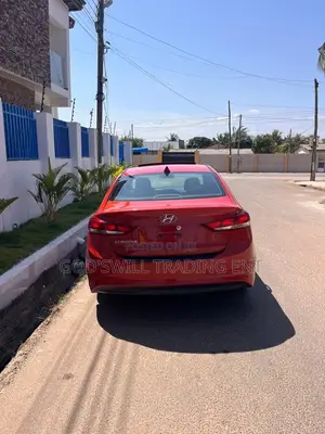 Hyundai Elantra Limited Sedan FWD (2.0L 4cyl 6A) 2017 Orange