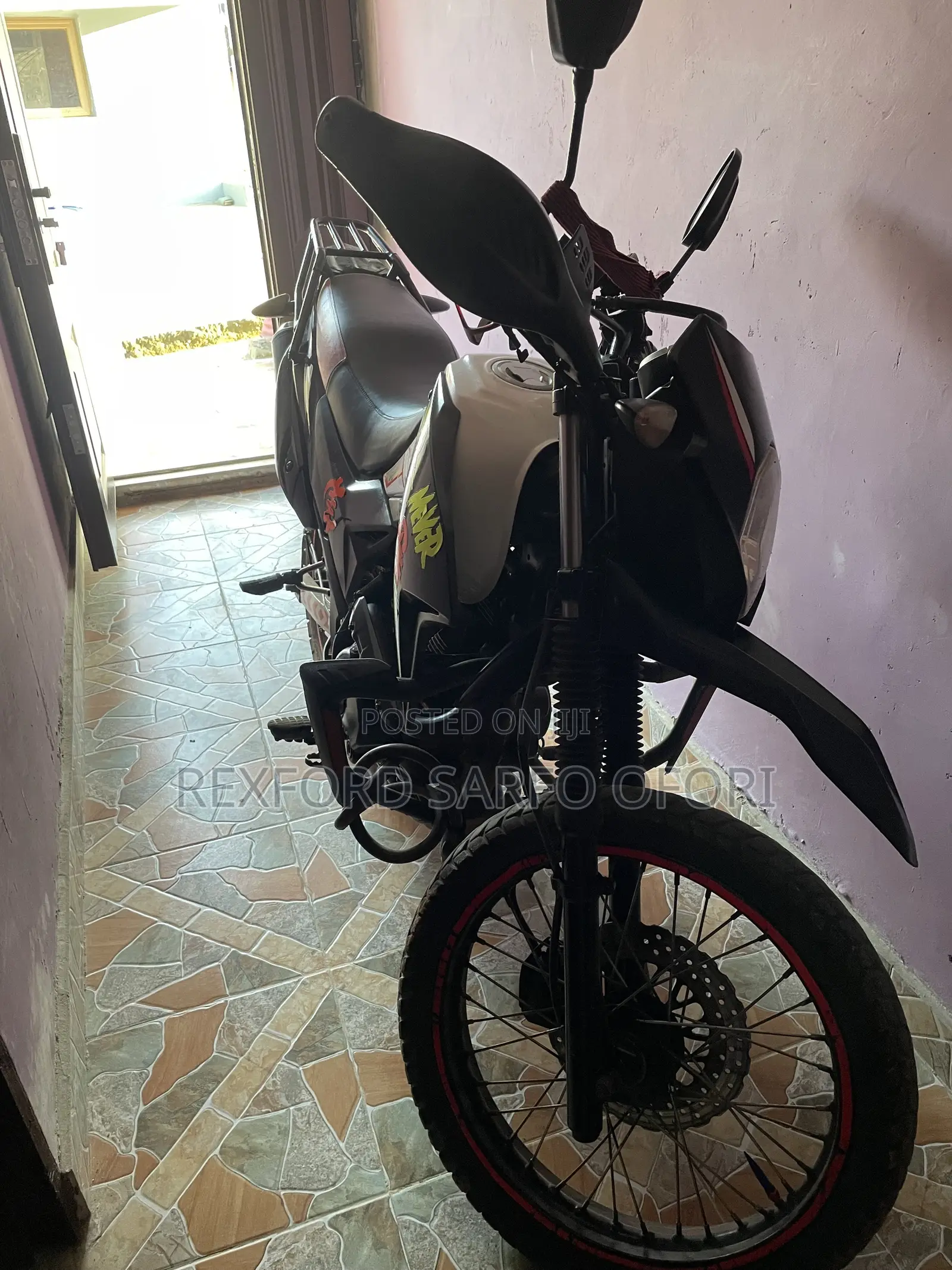 Apsonic AP200GY-7 2022 Black