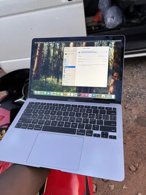 Laptop Apple MacBook Air 2020 16GB Intel Core i3 SSD 128GB