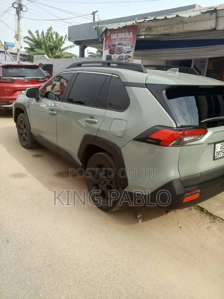 Toyota RAV 4 Going for Cool Deal