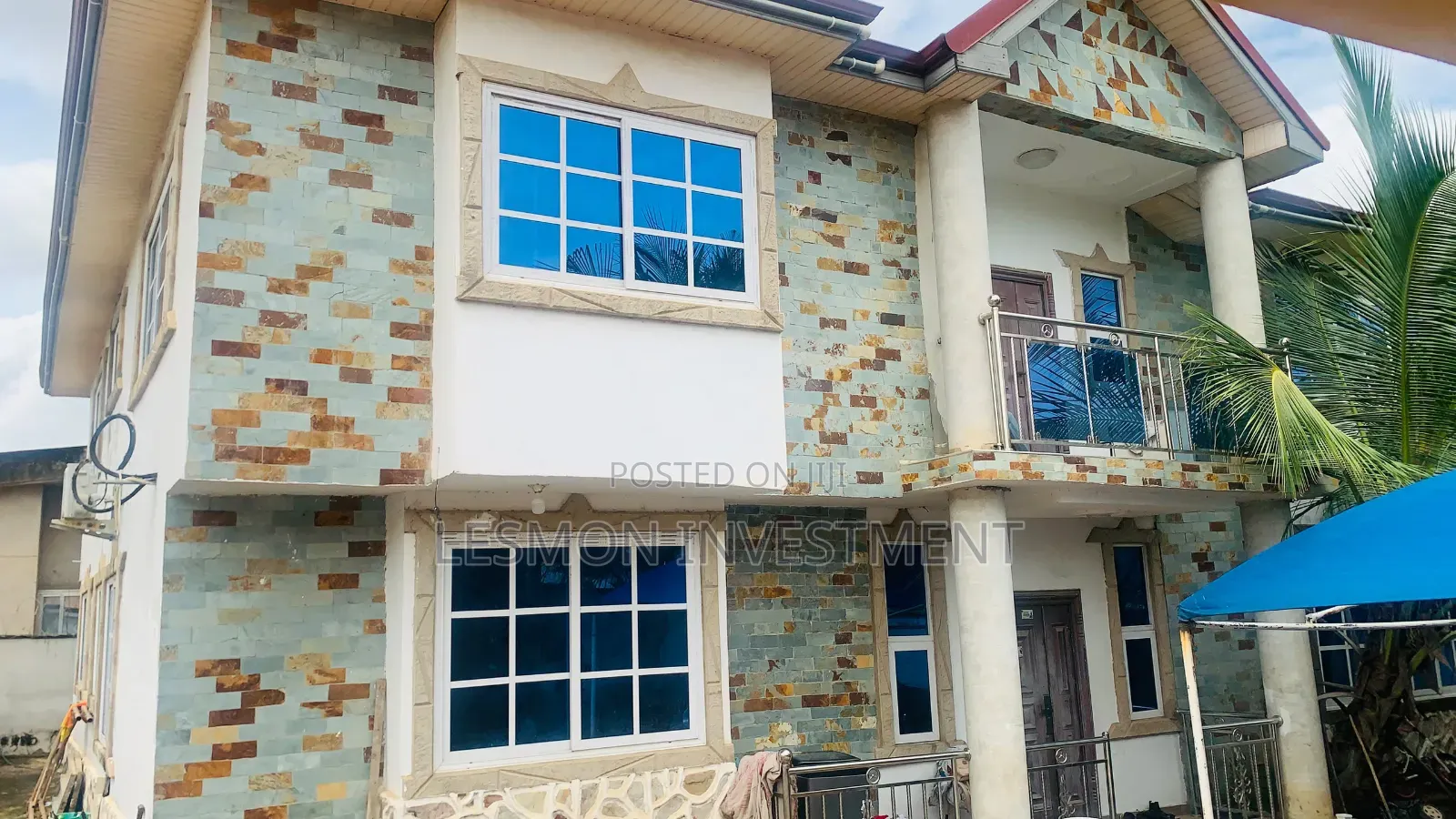 6bdrm Duplex in Lesmon Properties, Pokuase for sale