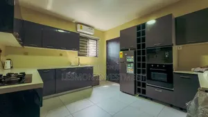6bdrm Duplex in Lesmon Properties, Pokuase for sale