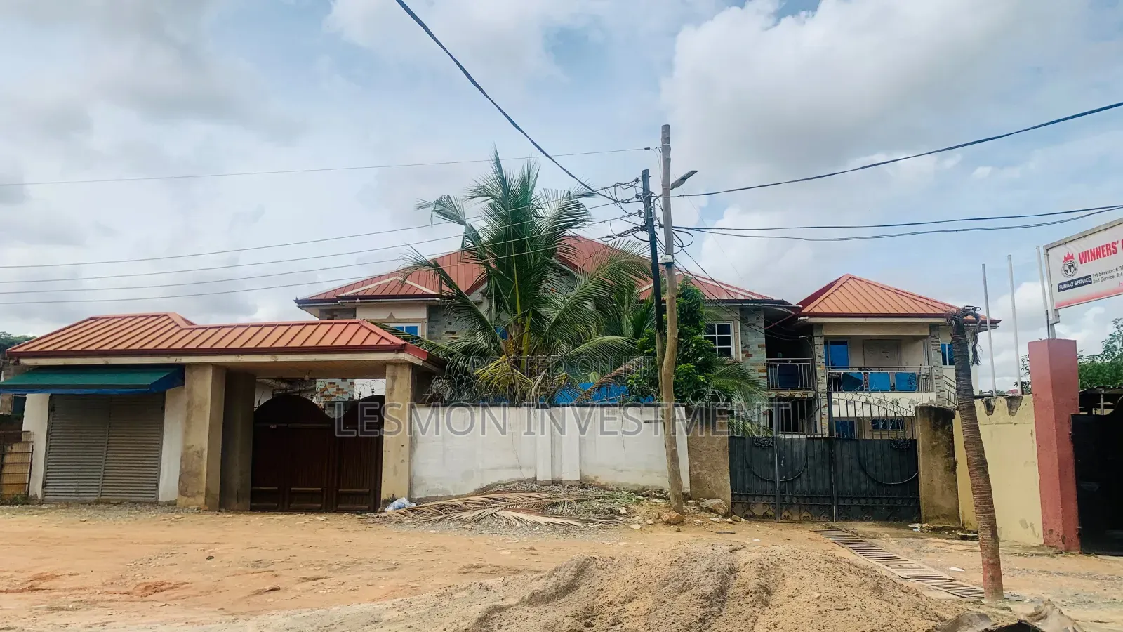 6bdrm Duplex in Lesmon Properties, Pokuase for sale