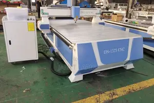 CNC Router Machine