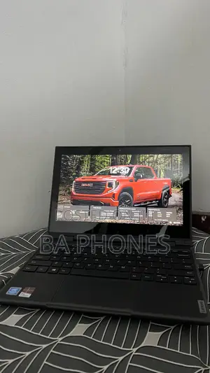 Laptop Lenovo 300e 8GB Intel Pentium SSD 128GB