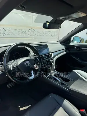 Honda Accord 2019 White