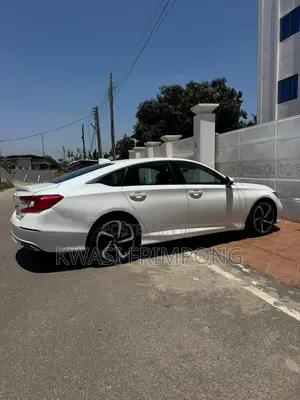 Honda Accord 2019 White