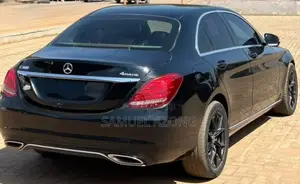 Mercedes-Benz C300 Base 4Matic Sedan AWD (2.0L 4cyl 7A) 2016 Black