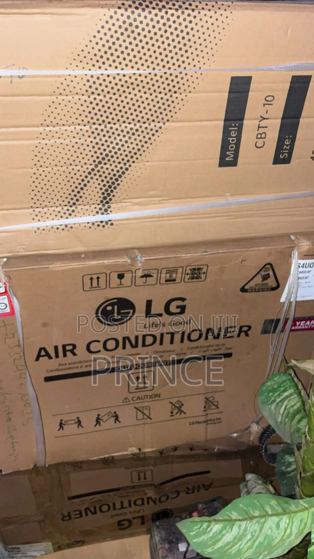 LG Air Conditioner 2.0hp Big