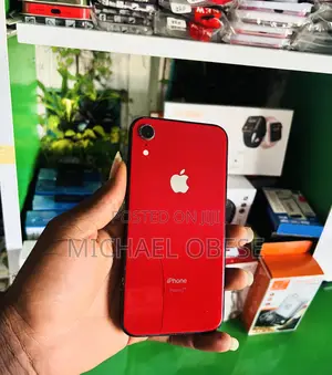 Apple iPhone XR 64 GB Red
