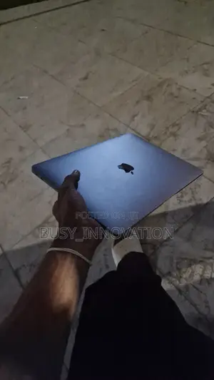 Laptop Apple MacBook Air 2019 8GB Intel Core i5 HDD 256GB
