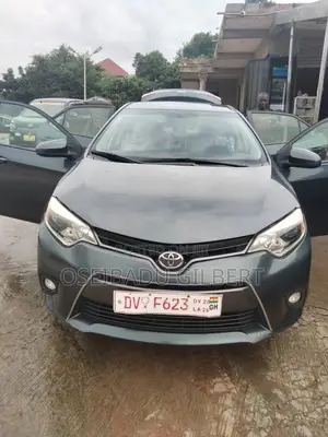 Toyota Corolla 2016 Gray