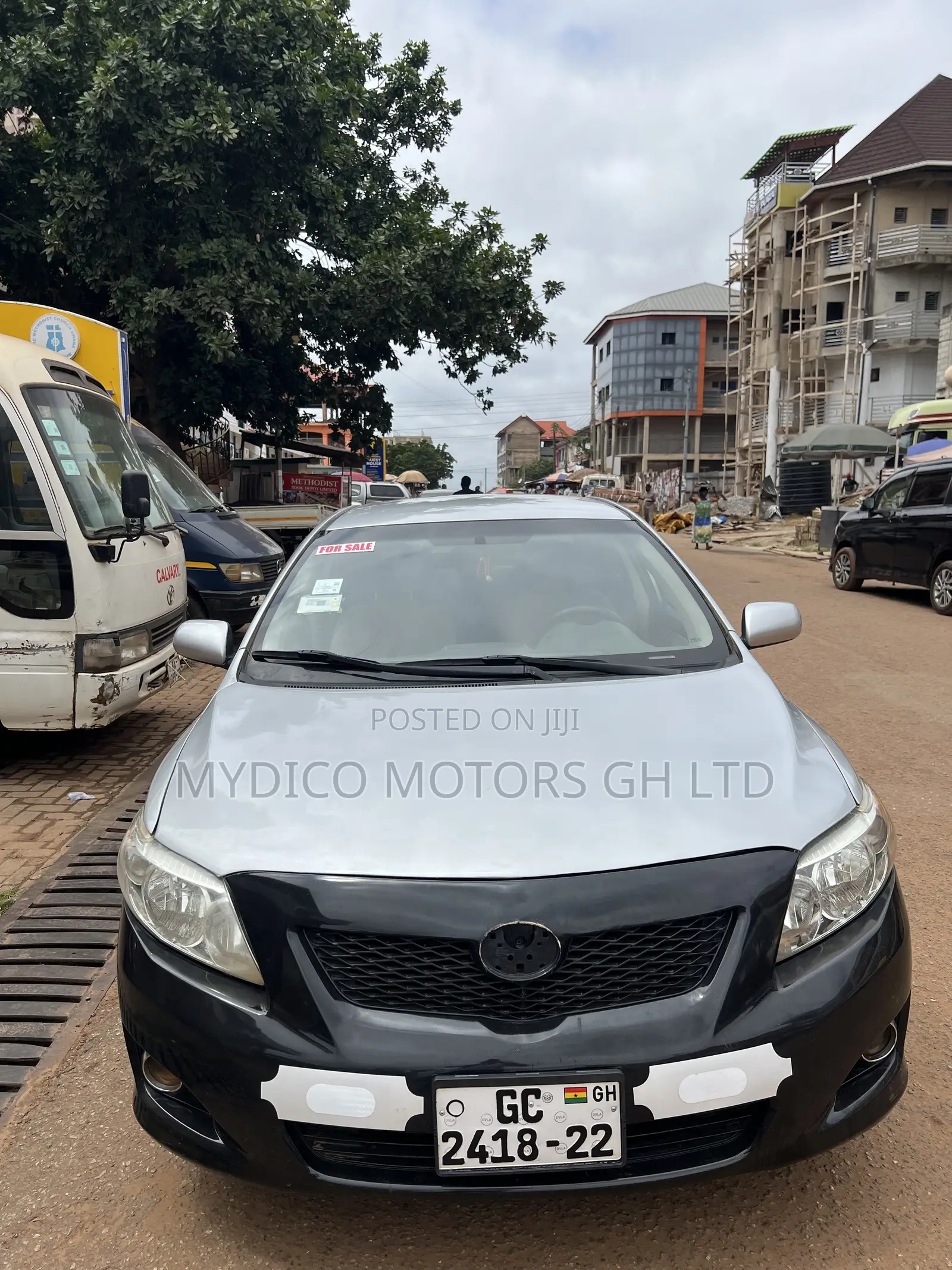 Toyota Corolla LE 4dr Sedan (1.8L 4cyl 4A) 2010 Silver