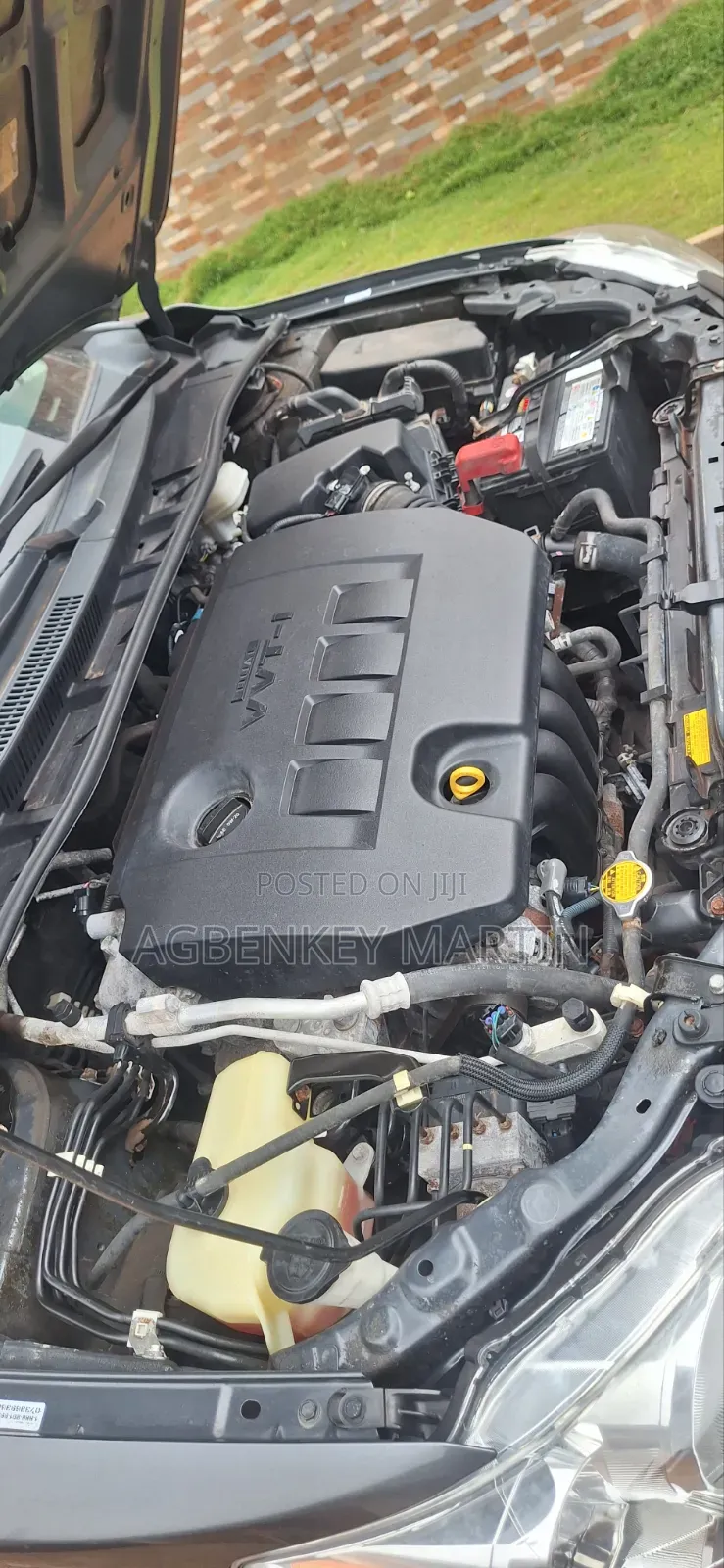 Toyota Corolla LE 4dr Sedan (1.8L 4cyl 4A) 2012 Gray