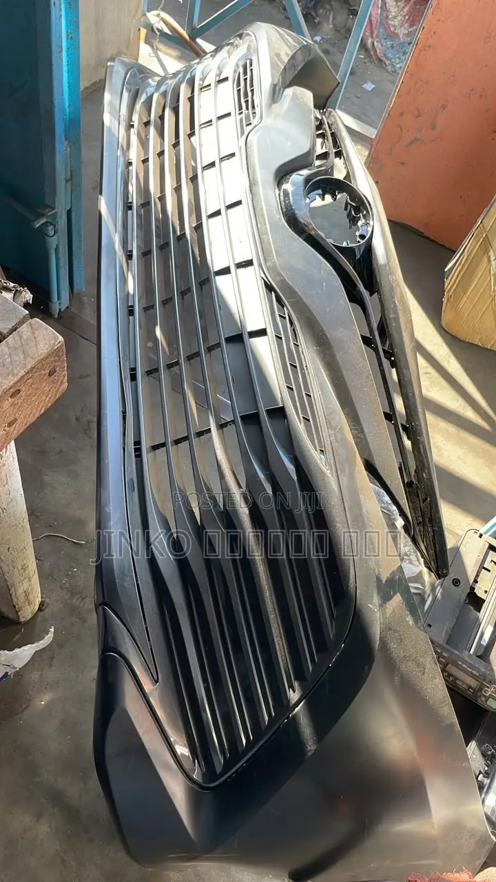 Toyota Camry 2018-2020 Front Bumper Complete Norma/Le
