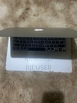New Laptop Apple MacBook Air 8GB Intel Core i5 SSD 256GB