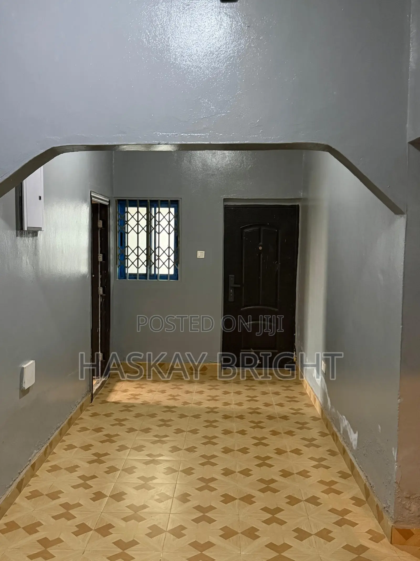 3bdrm House in Old Ashomang for sale
