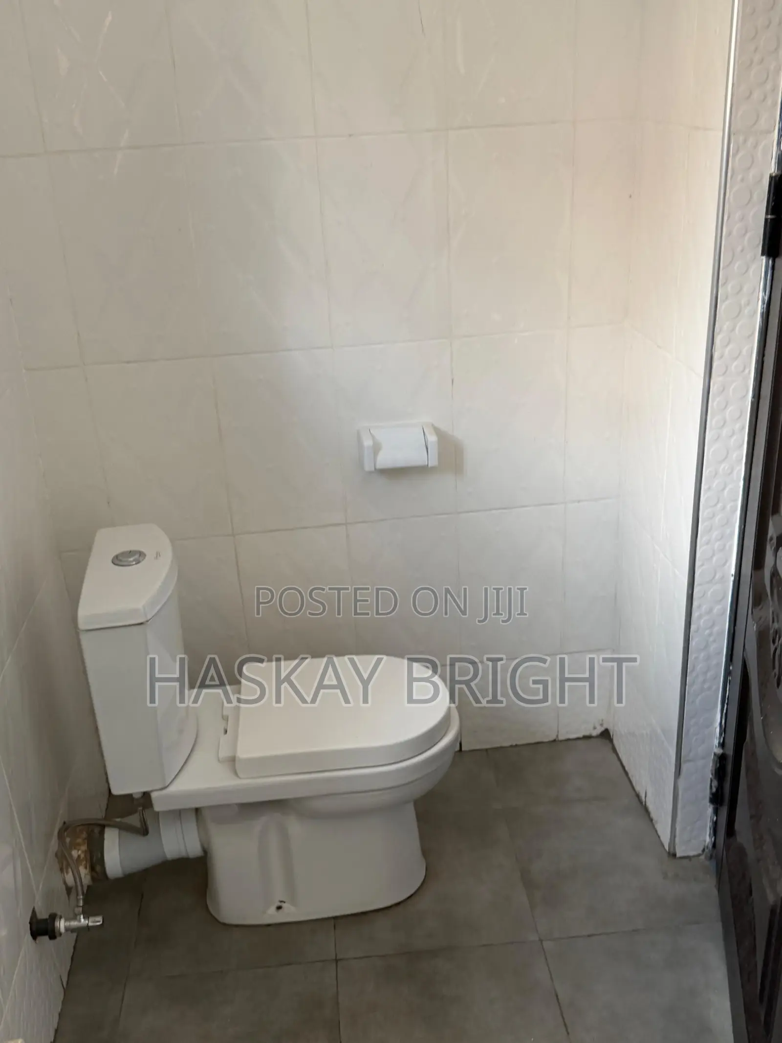 3bdrm House in Old Ashomang for sale