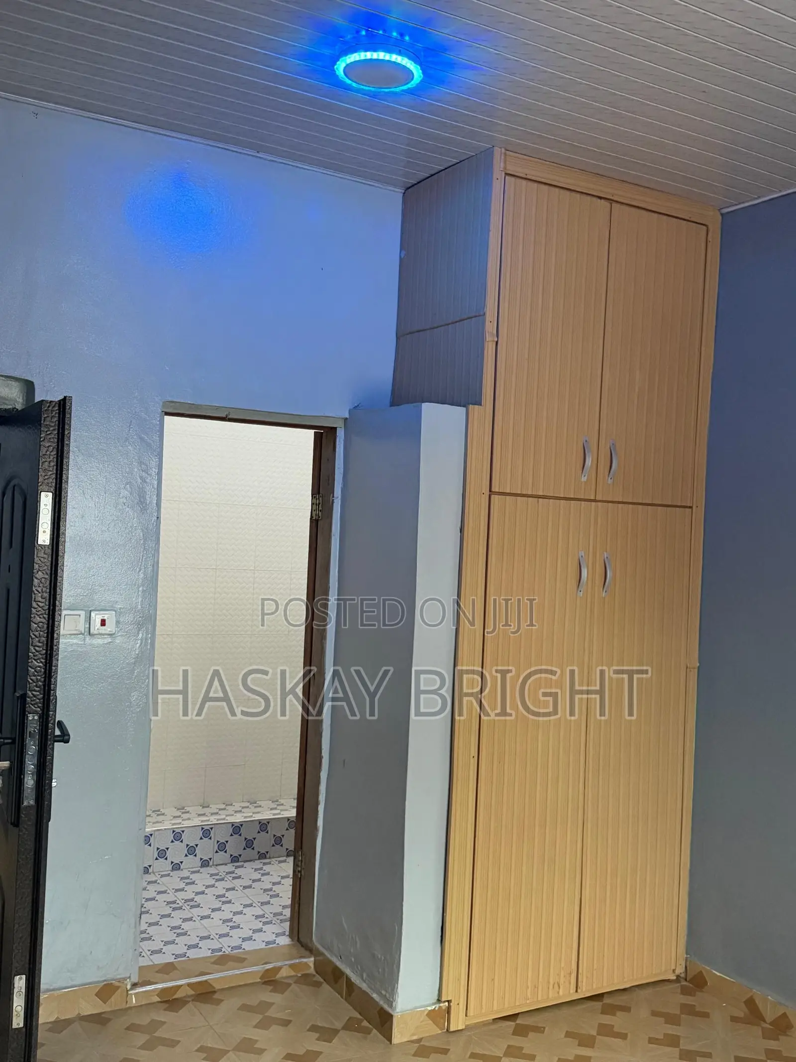 3bdrm House in Old Ashomang for sale