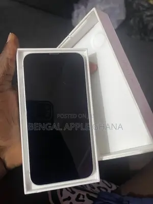 Apple iPhone 16e 128 GB Black
