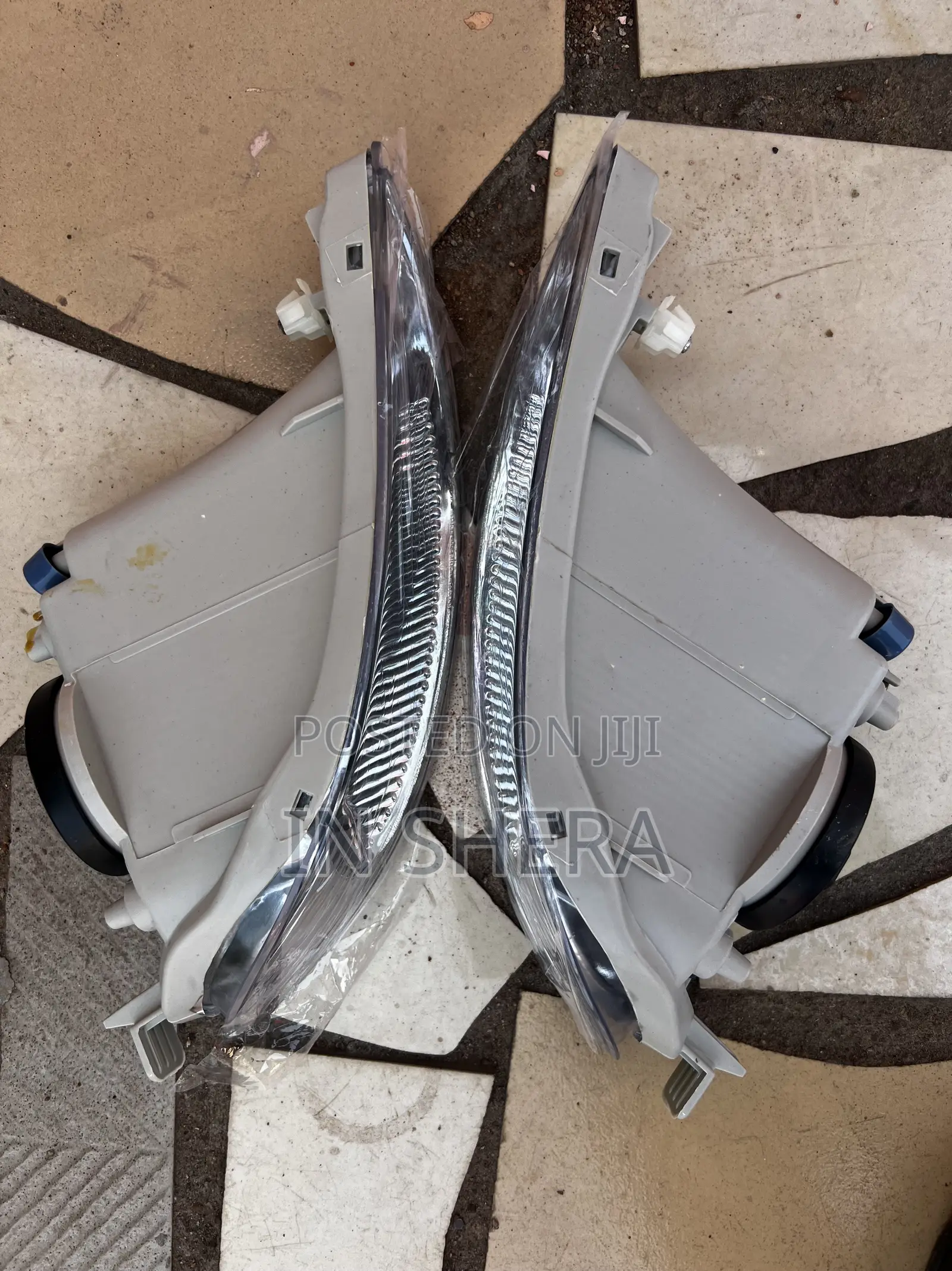 Toyota Corolla Front Bumper for Light 2005,2006,2007,2008