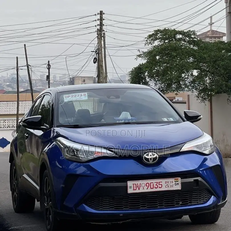 Toyota C-HR 2021 Blue